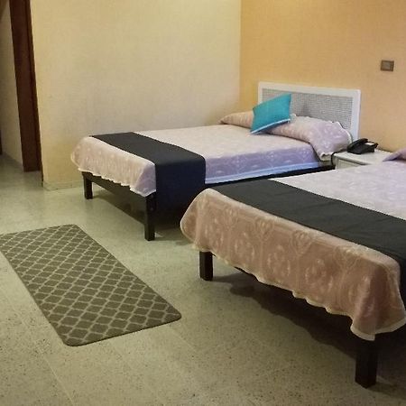 Hotel Champlitte Сан-Рафаэль Экстерьер фото